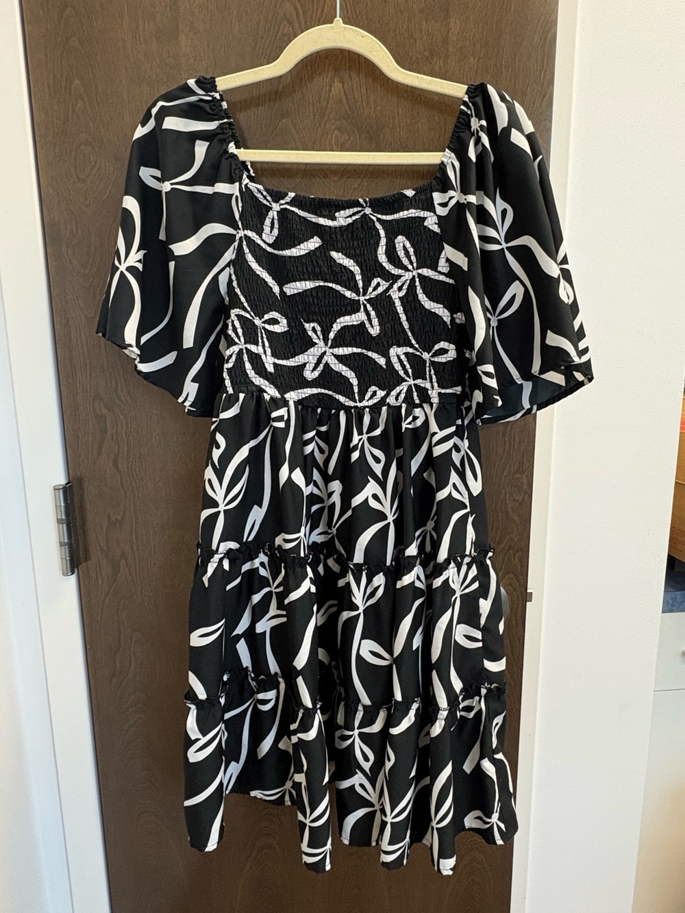 Black & White Floral Tiered Summer Dress Size Medium